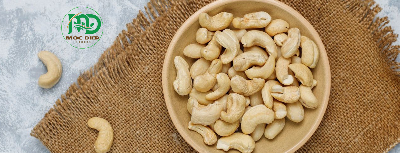 hạt điều bóc lụa